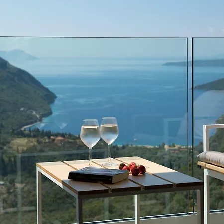 Forum Villas Deluxe 3 Bedroom Sea Views Villa