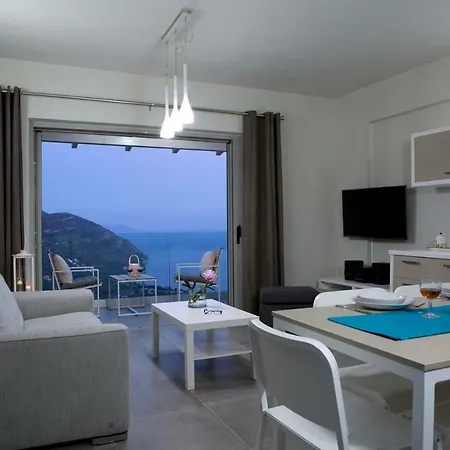 Forum Villas Deluxe 3 Bedroom Sea Views Villa