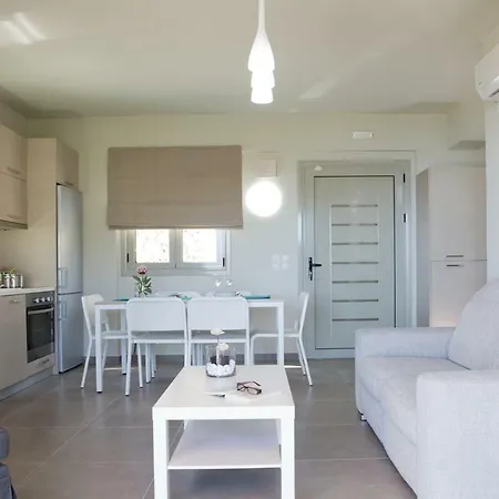 Forum Villas Deluxe 3 Bedroom Sea Views Villa *